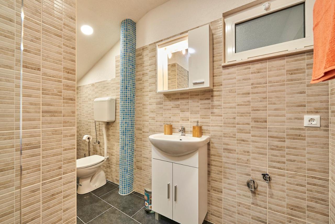 Studio Apartment Bascan Trogir Eksteriør bilde